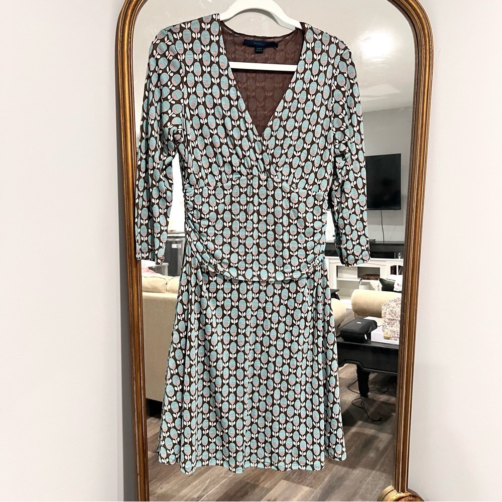 Boden Fit and Flare Midi Dress, Faux Wrap, Size 8 US, Cute Olive Print 🫒